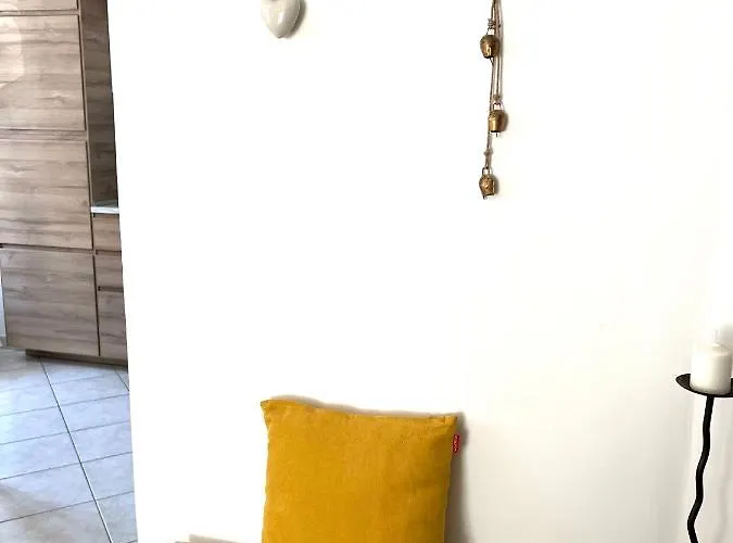 Pine Art House - Relax Creativo Lägenhet